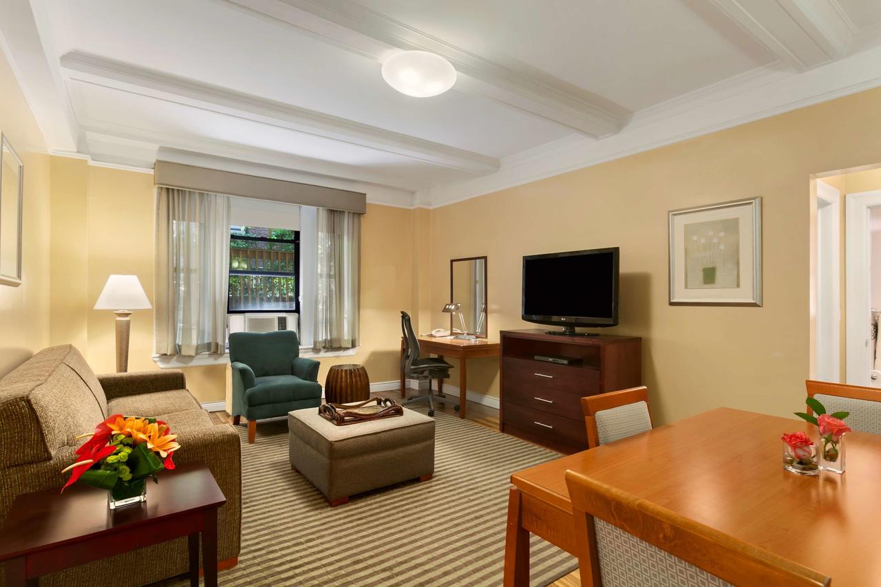 Best Western Plus Hospitality House Suites - thumb 27
