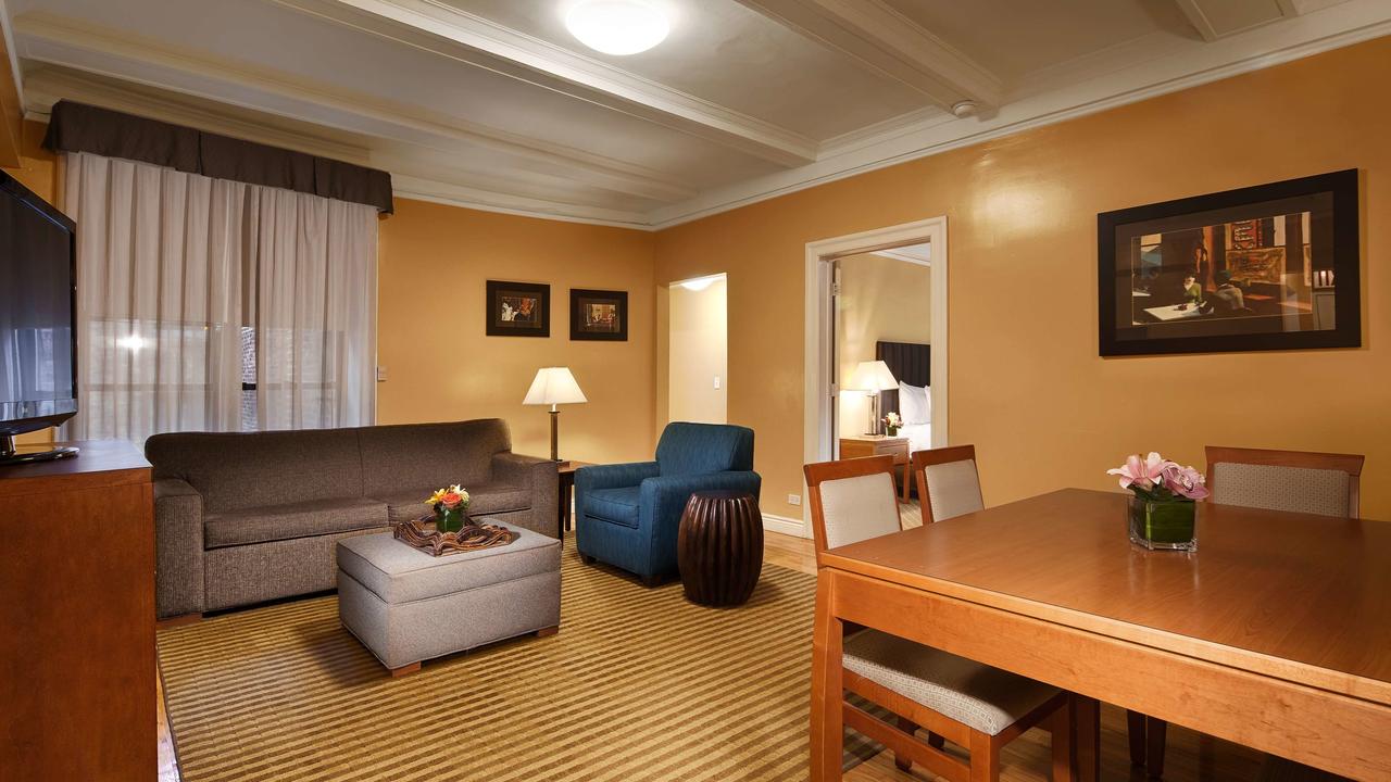 Best Western Plus Hospitality House Suites - thumb 38
