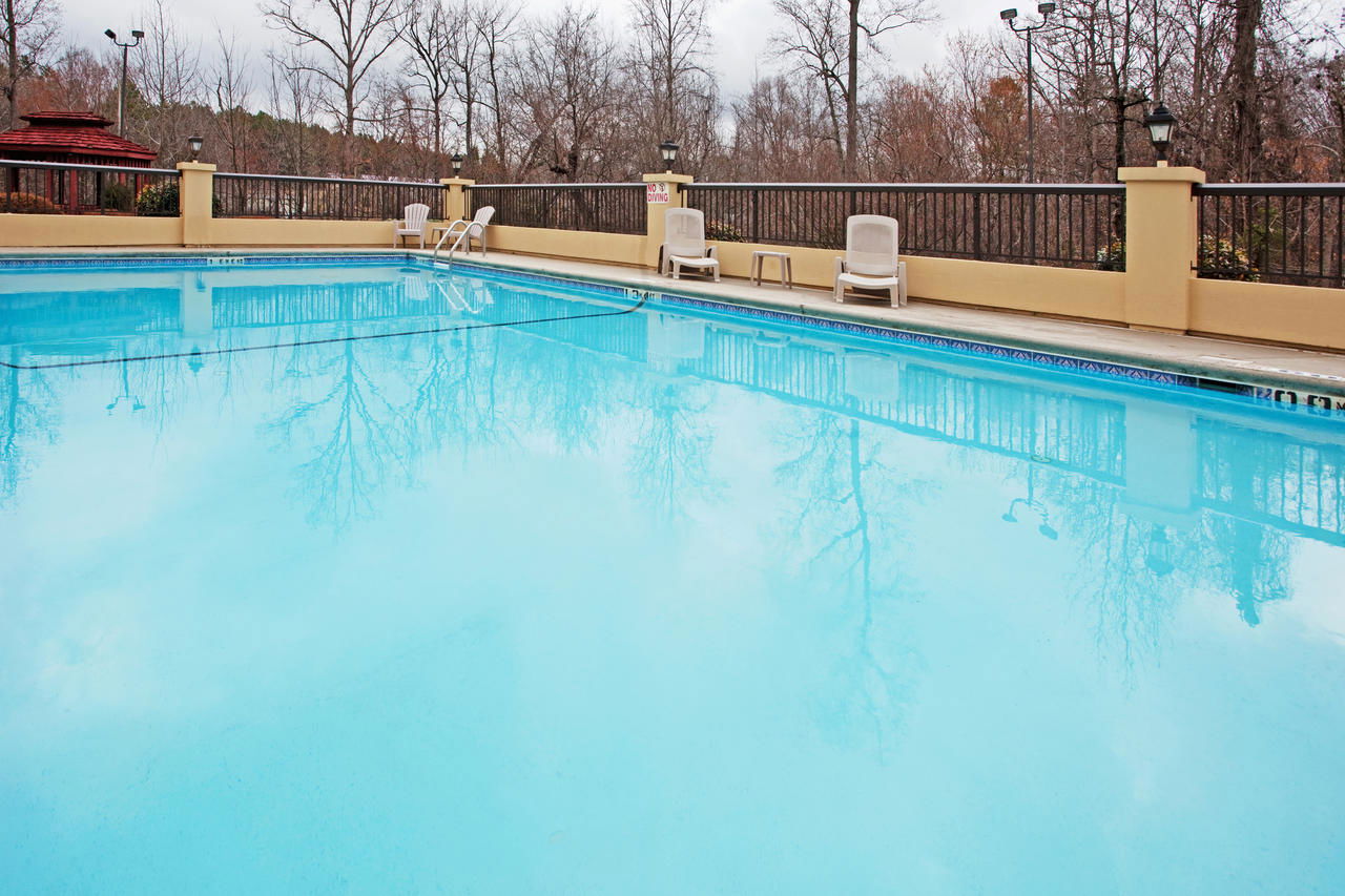 Holiday Inn Express Hotel & Suites Charlotte Airport-Belmont - thumb 24