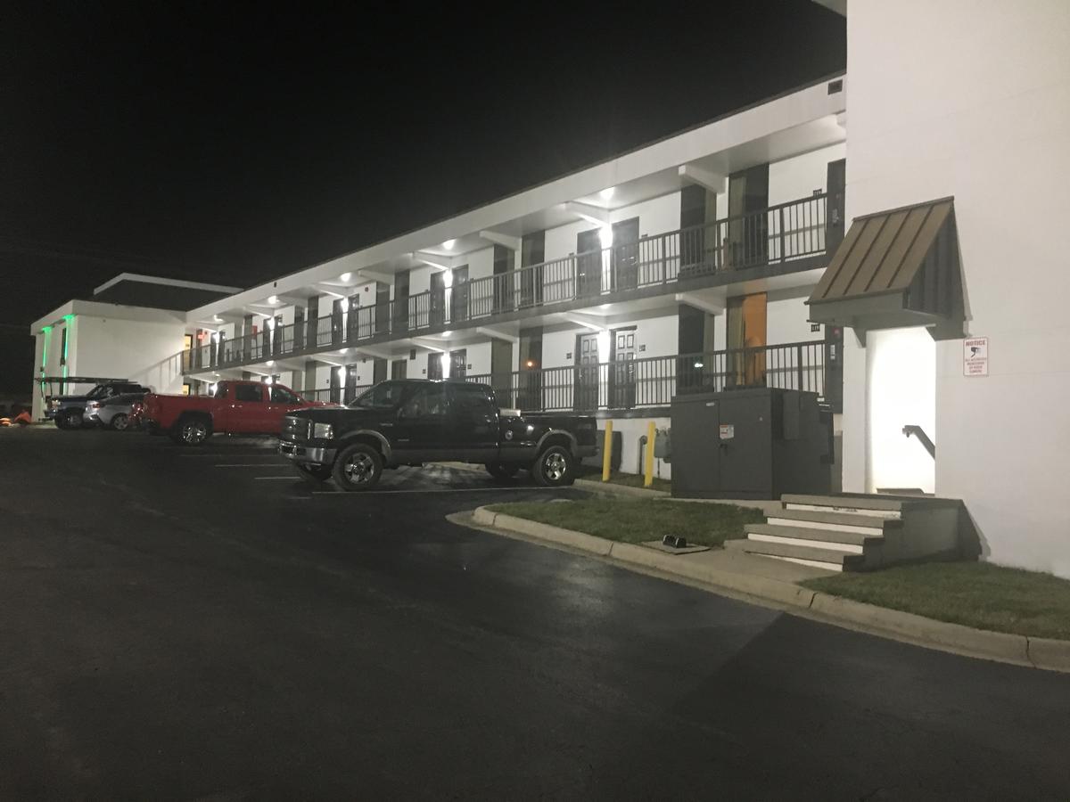 Innkeeper Roxboro - thumb 2