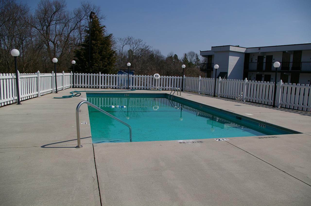 Innkeeper Roxboro - thumb 5