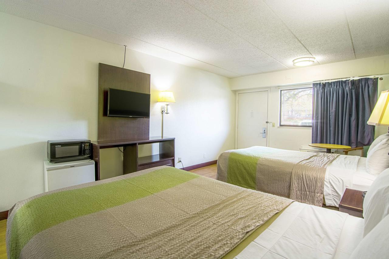 Motel 6 Charlotte - Airport - thumb 10