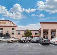 Quality Hotel Conference Center Cincinnati Blue Ash - Hotels Find