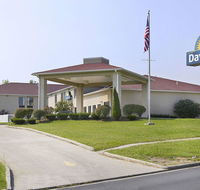 Days Inn by Wyndham Hillsboro - Hotels Find