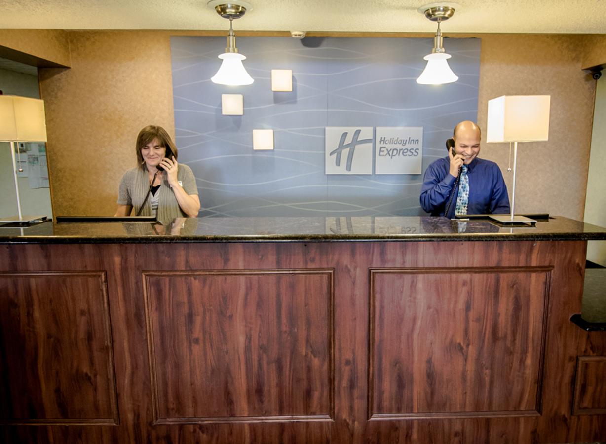 Holiday Inn Express Tiffin - thumb 11