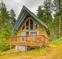 Orcas Island High Cliff-View Cabin - Hotels Find