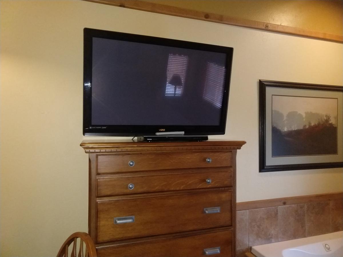 Callahan's Lodge - thumb 43