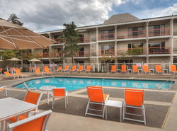 Ashland Hills Hotel & Suites