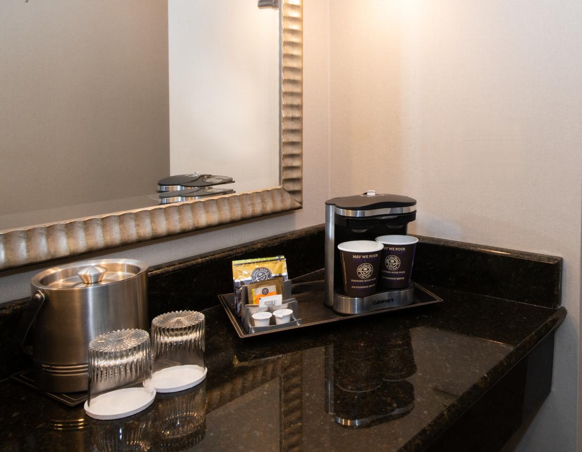 DoubleTree Suites By Hilton Philadelphia West - thumb 39