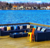 Lakefront Paradise - Hotels Find