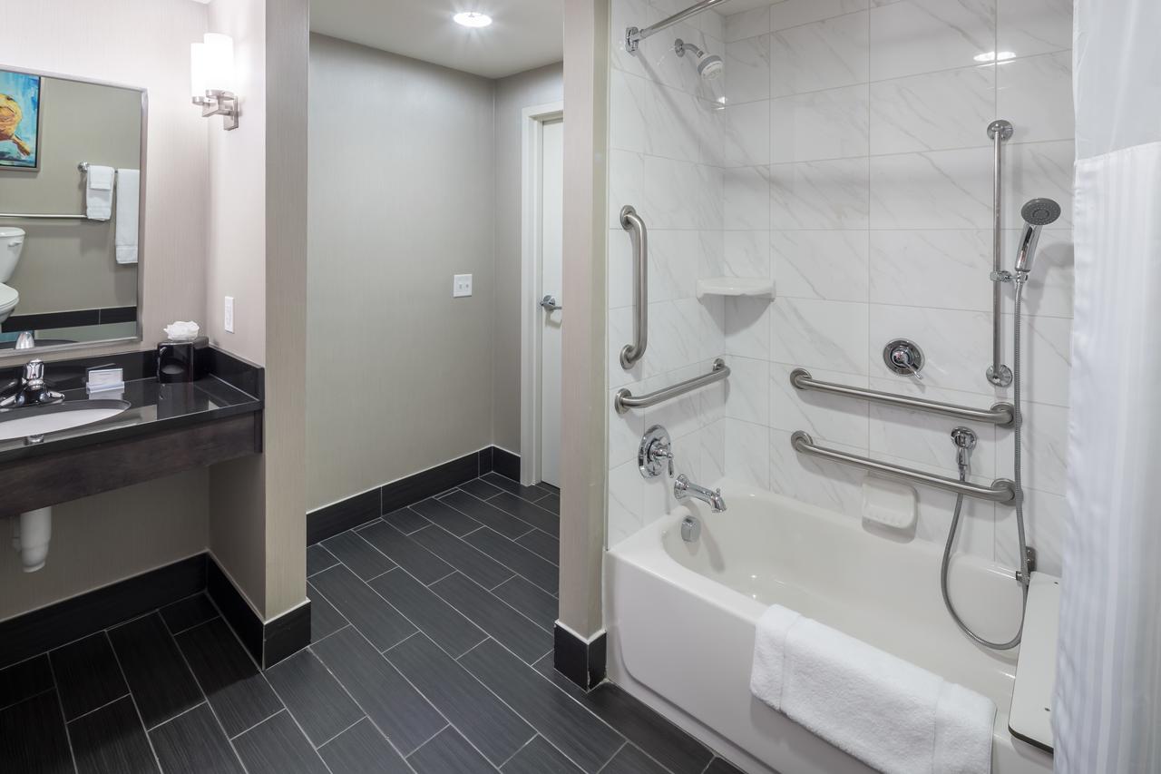 Hilton Garden Inn Charleston Waterfront/Downtown - thumb 31