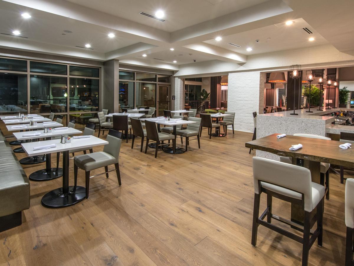 Hilton Garden Inn Charleston Waterfront/Downtown - thumb 18