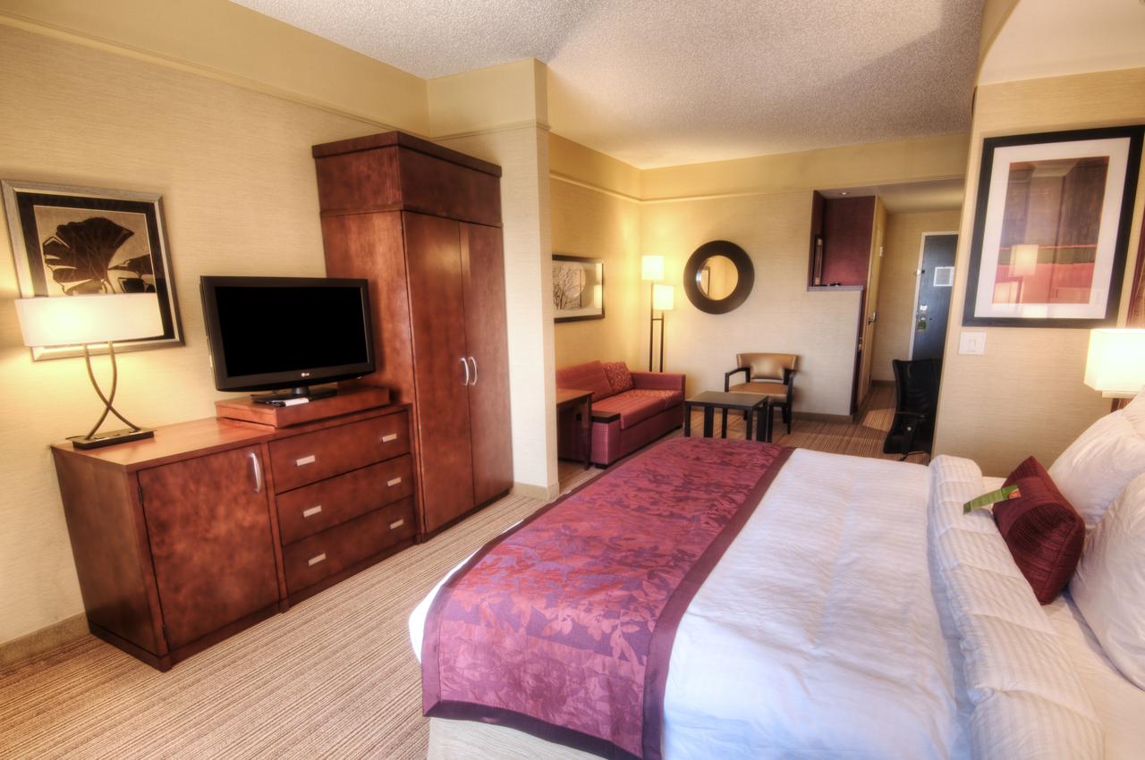 Courtyard Greenville Downtown - thumb 26