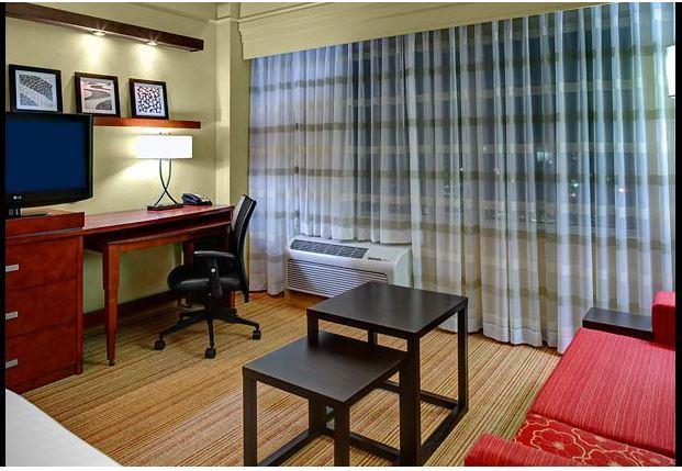 Courtyard Greenville Downtown - thumb 22