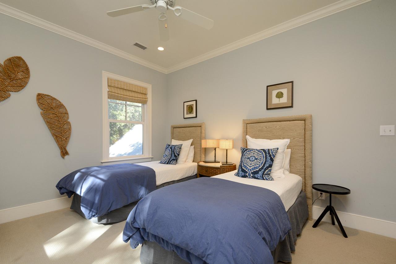70 Forestay Court - thumb 22