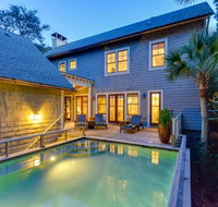 70 Forestay Court - Hotels Find