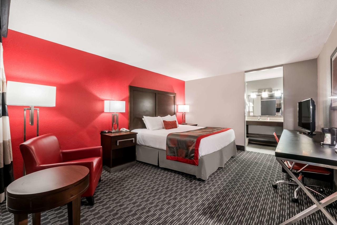 Ramada By Wyndham Rapid City - thumb 32