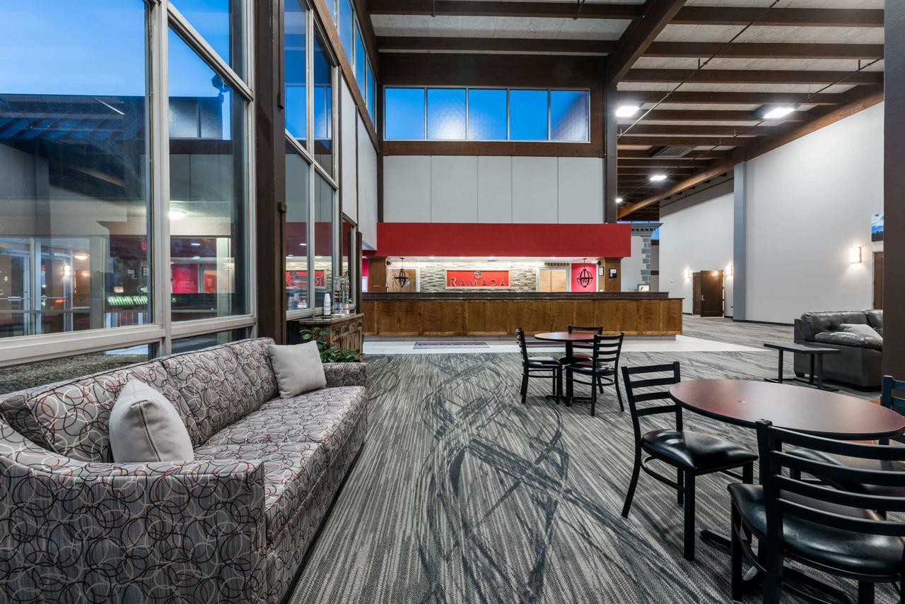Ramada By Wyndham Rapid City - thumb 37