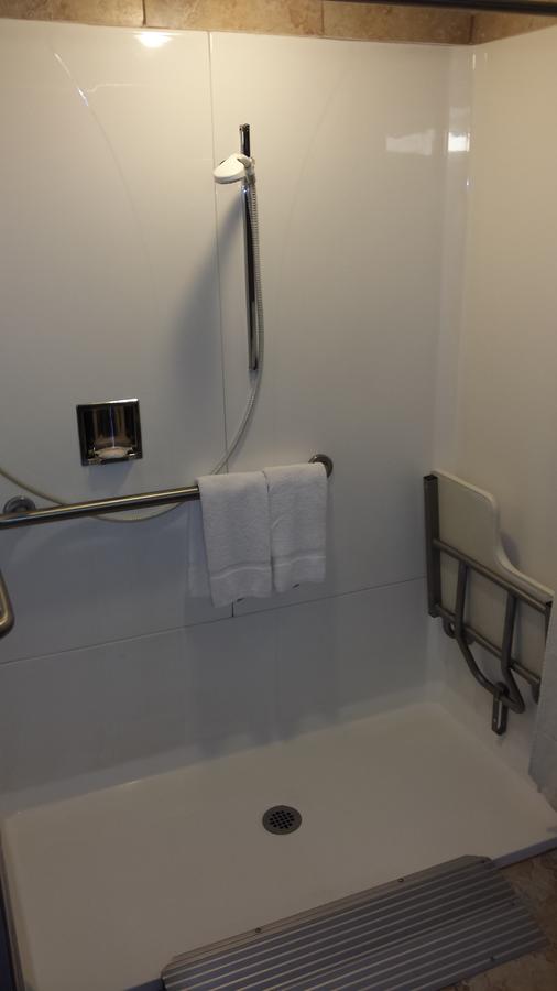 Ramada By Wyndham Rapid City - thumb 15