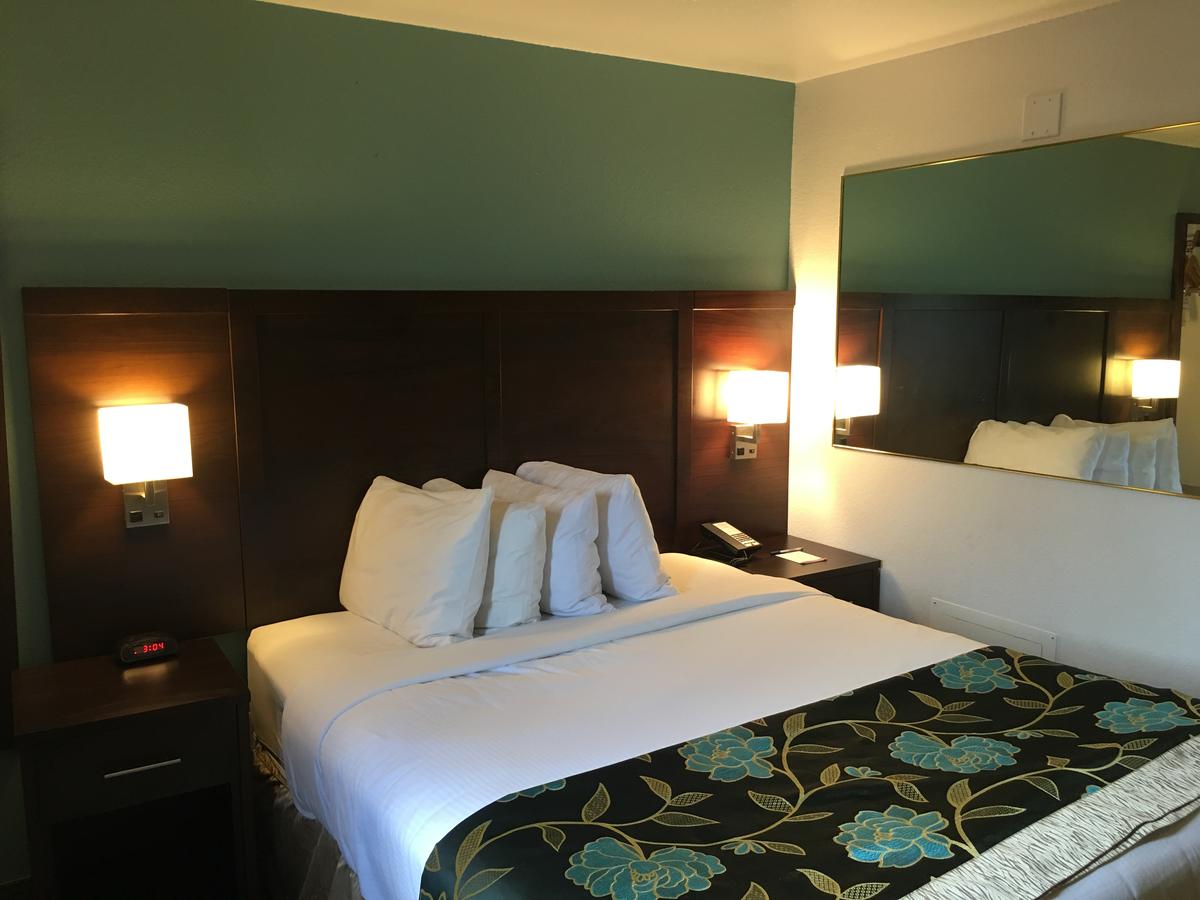 Baymont By Wyndham Keystone Near Mt. Rushmore - thumb 1