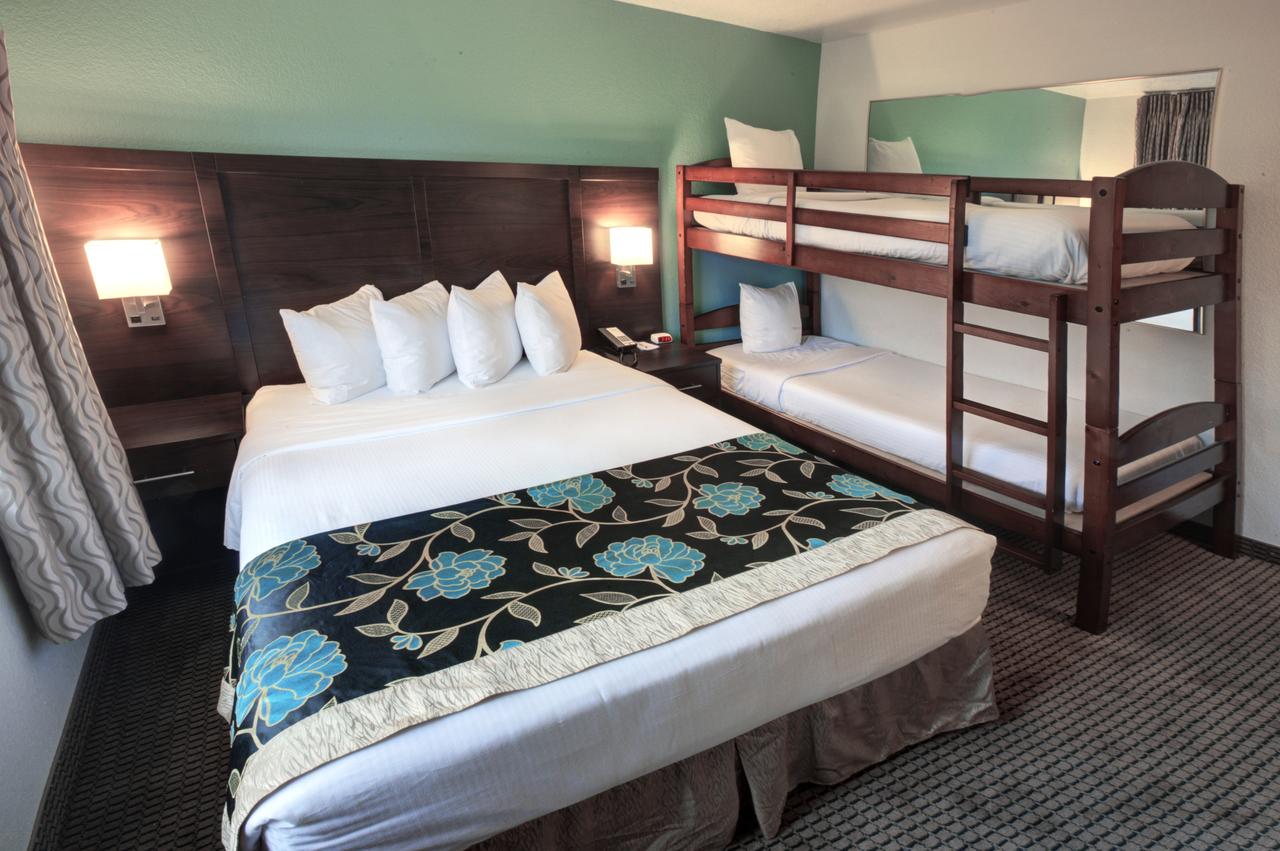 Baymont By Wyndham Keystone Near Mt. Rushmore - thumb 25