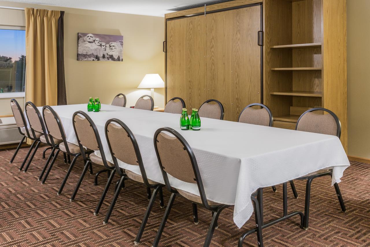 Super 8 By Wyndham Sioux Falls - thumb 14