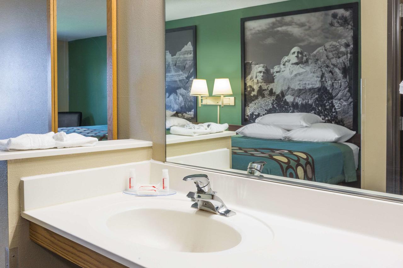 Super 8 By Wyndham Sioux Falls - thumb 17