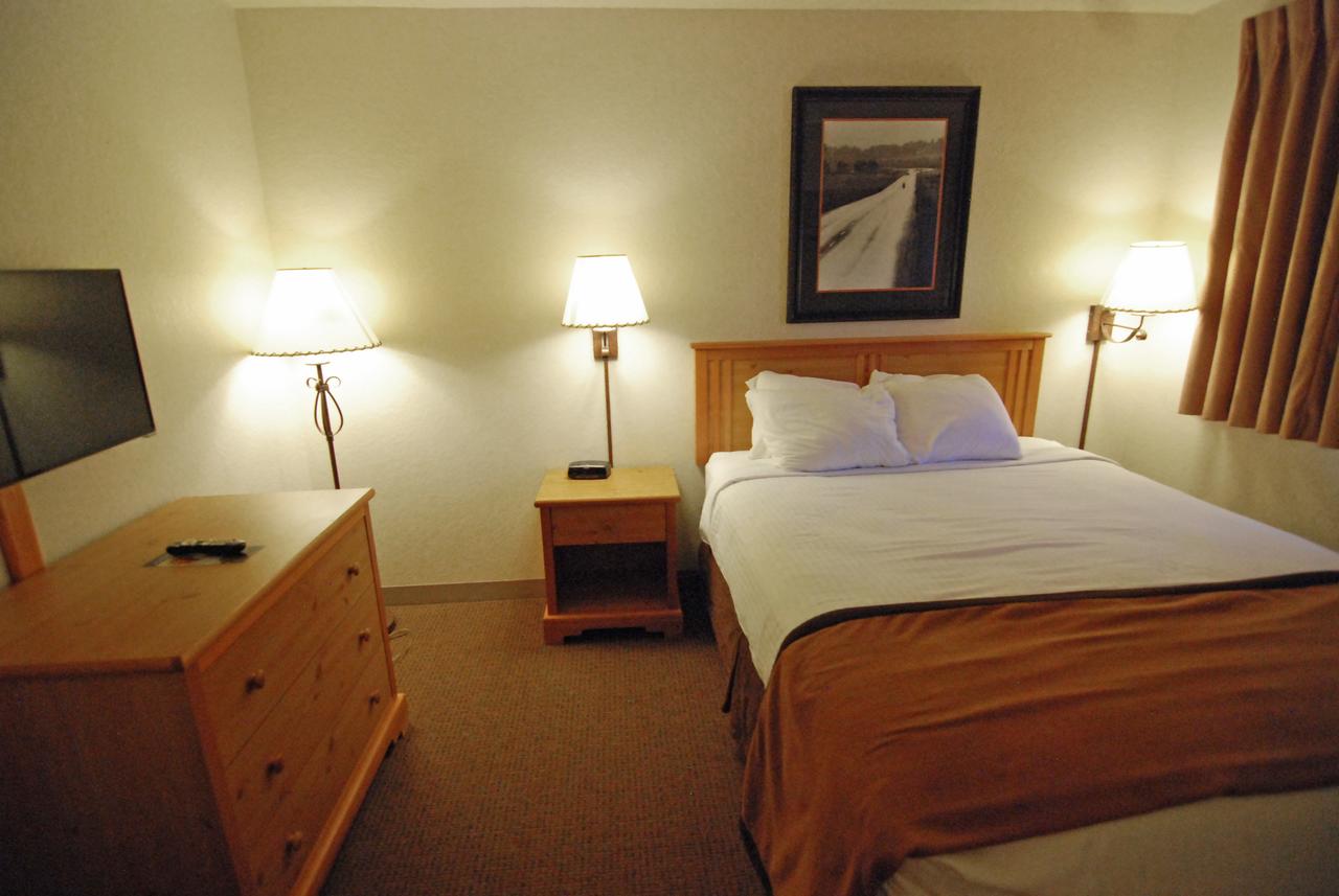 Black Hills Luxury Suites - thumb 9
