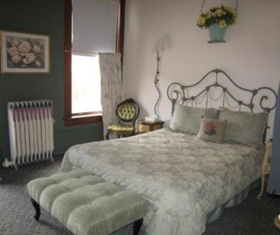 Deadwood Dick's Hotel - thumb 12