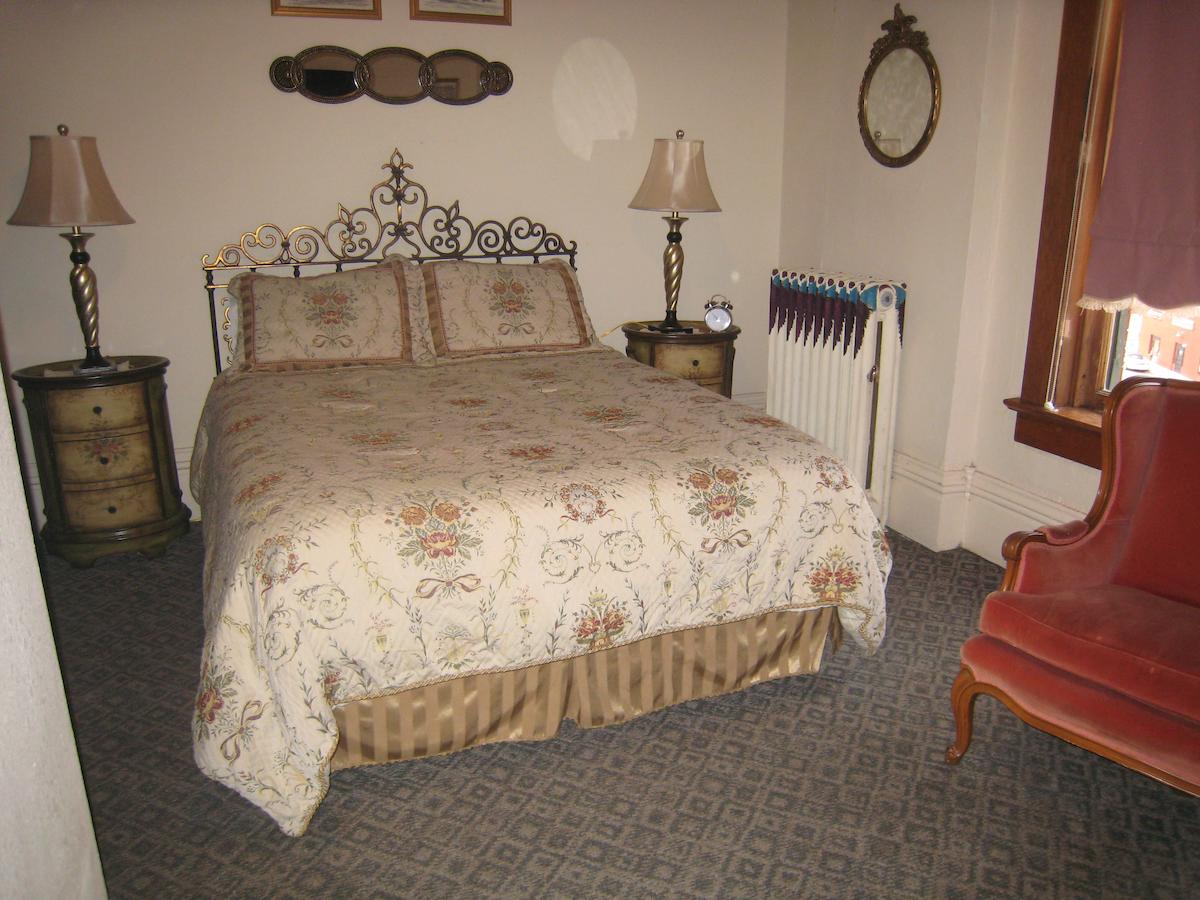 Deadwood Dick's Hotel - thumb 15