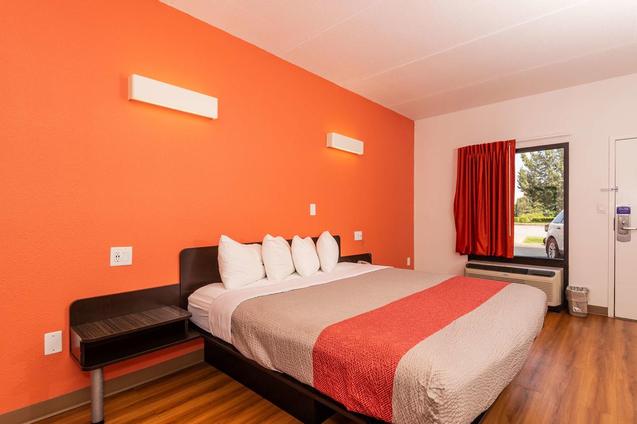 Motel 6 Kingsport Tri-City/I-81exit 59 - thumb 32