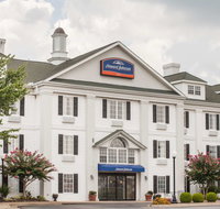 Howard Johnson by Wyndham Jackson - Hotels Find