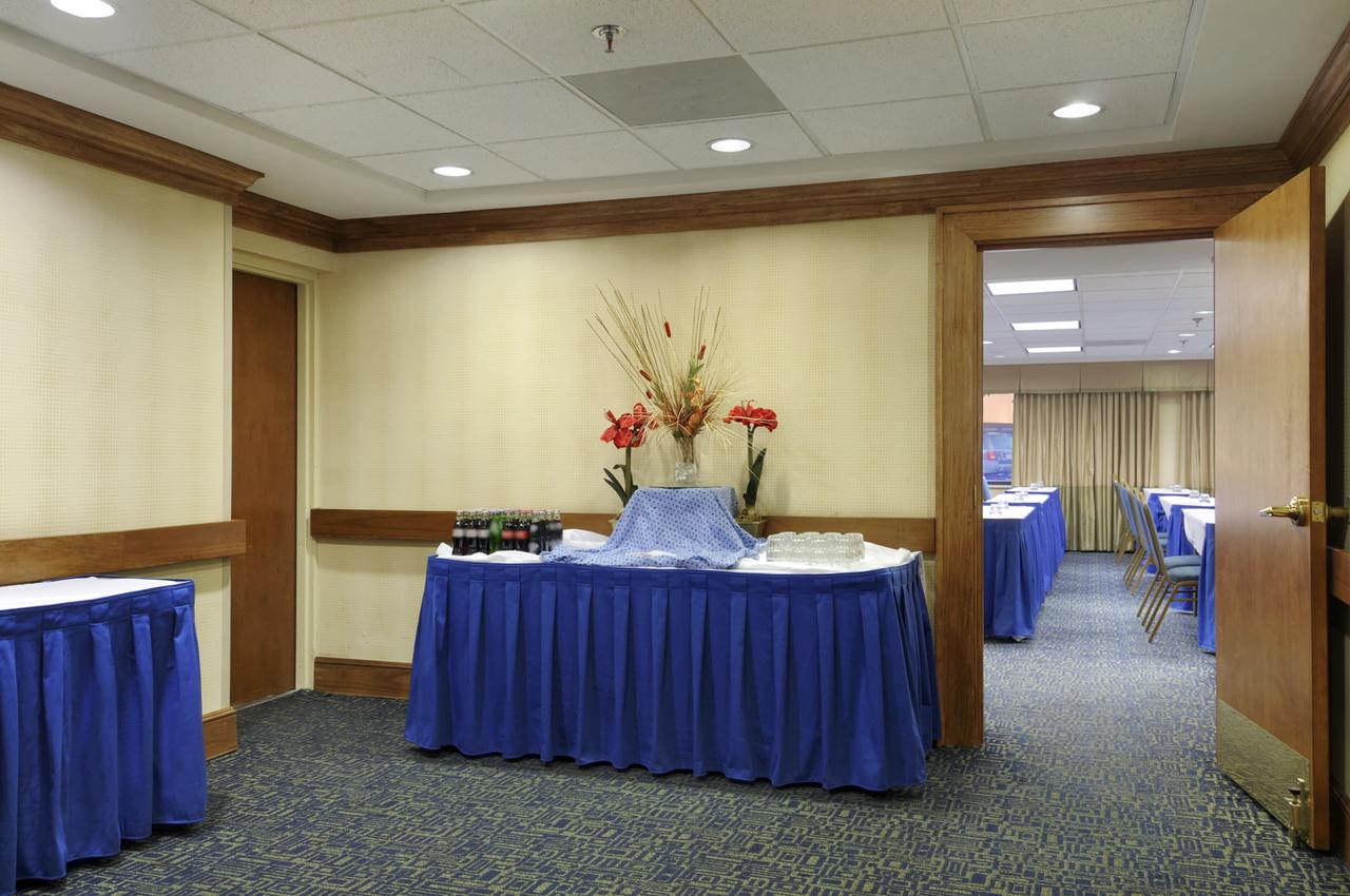 DoubleTree By Hilton Memphis - thumb 19