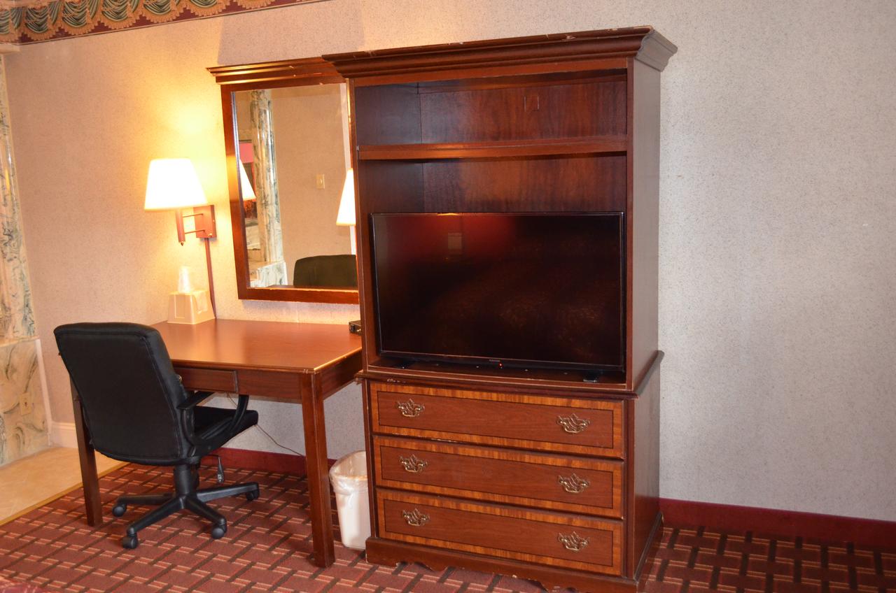 Executive Inn And Suites - Jackson - thumb 40