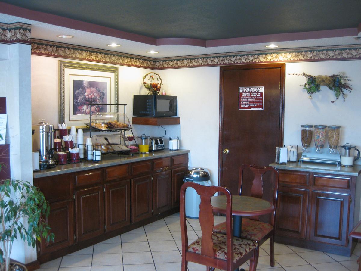 Executive Inn And Suites - Jackson - thumb 5
