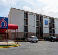 Motel 6 Jackson, TN - Hotels Find