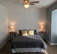 Large Room Near UVU & BYU - Hotels Find