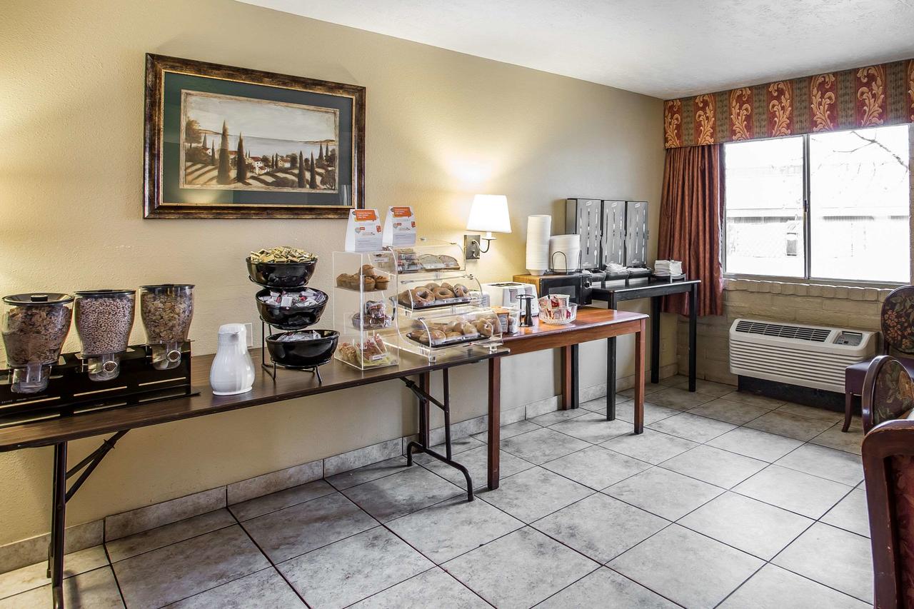 Econo Lodge Downtown Salt Lake City - thumb 12