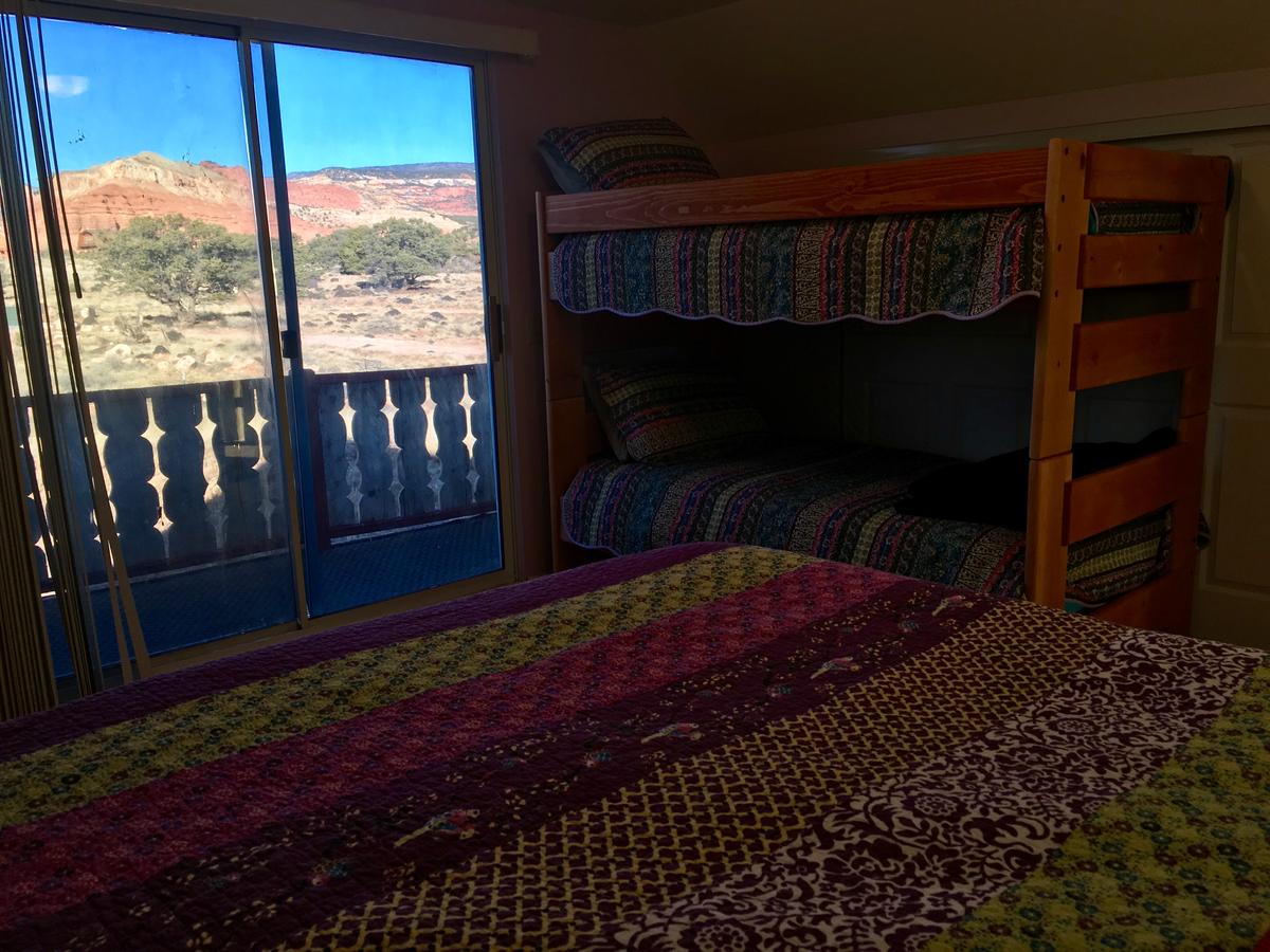 Sandcreek Cottage, Scenic Torrey, Utah - thumb 19