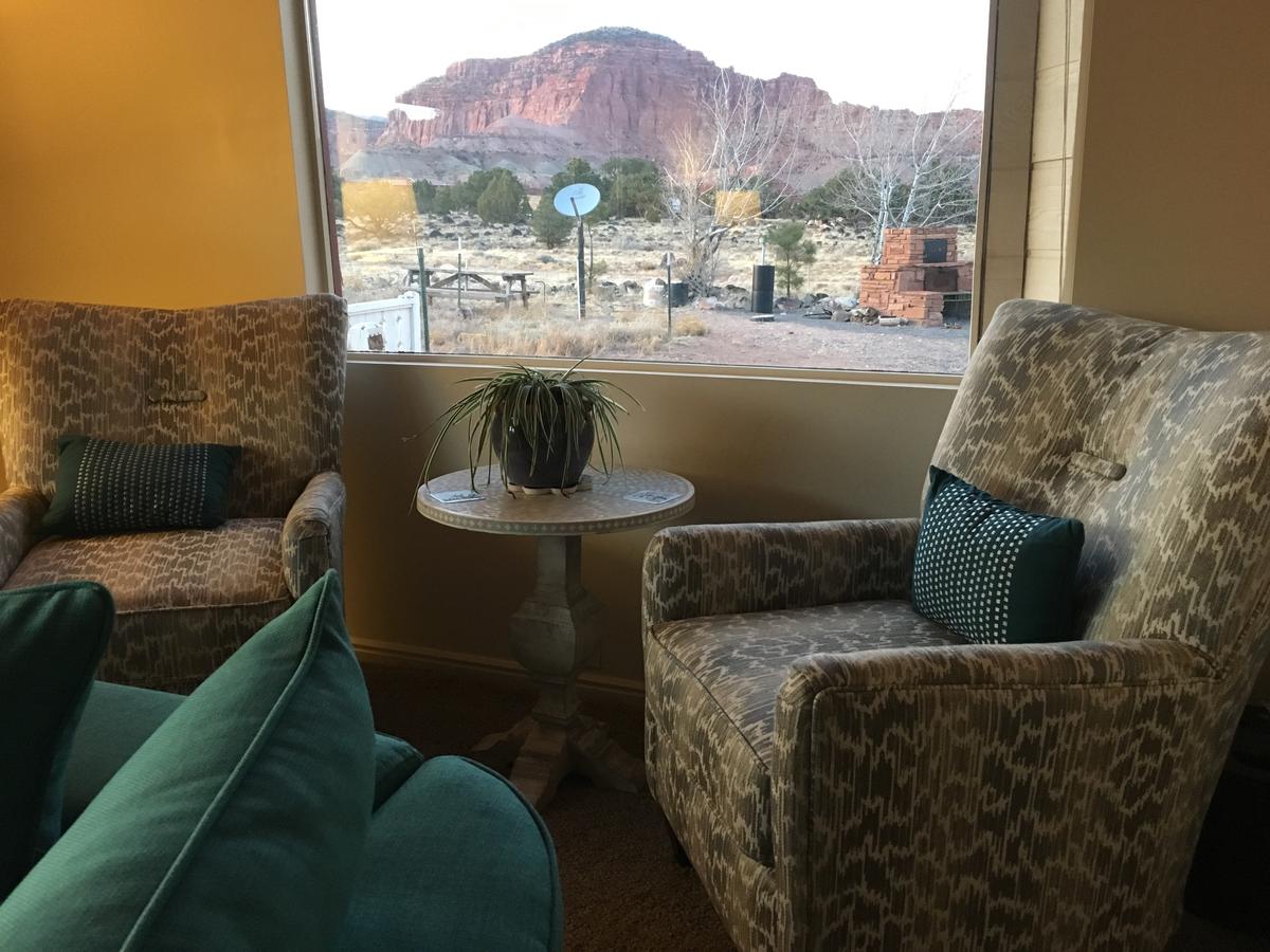 Sandcreek Cottage, Scenic Torrey, Utah - thumb 3