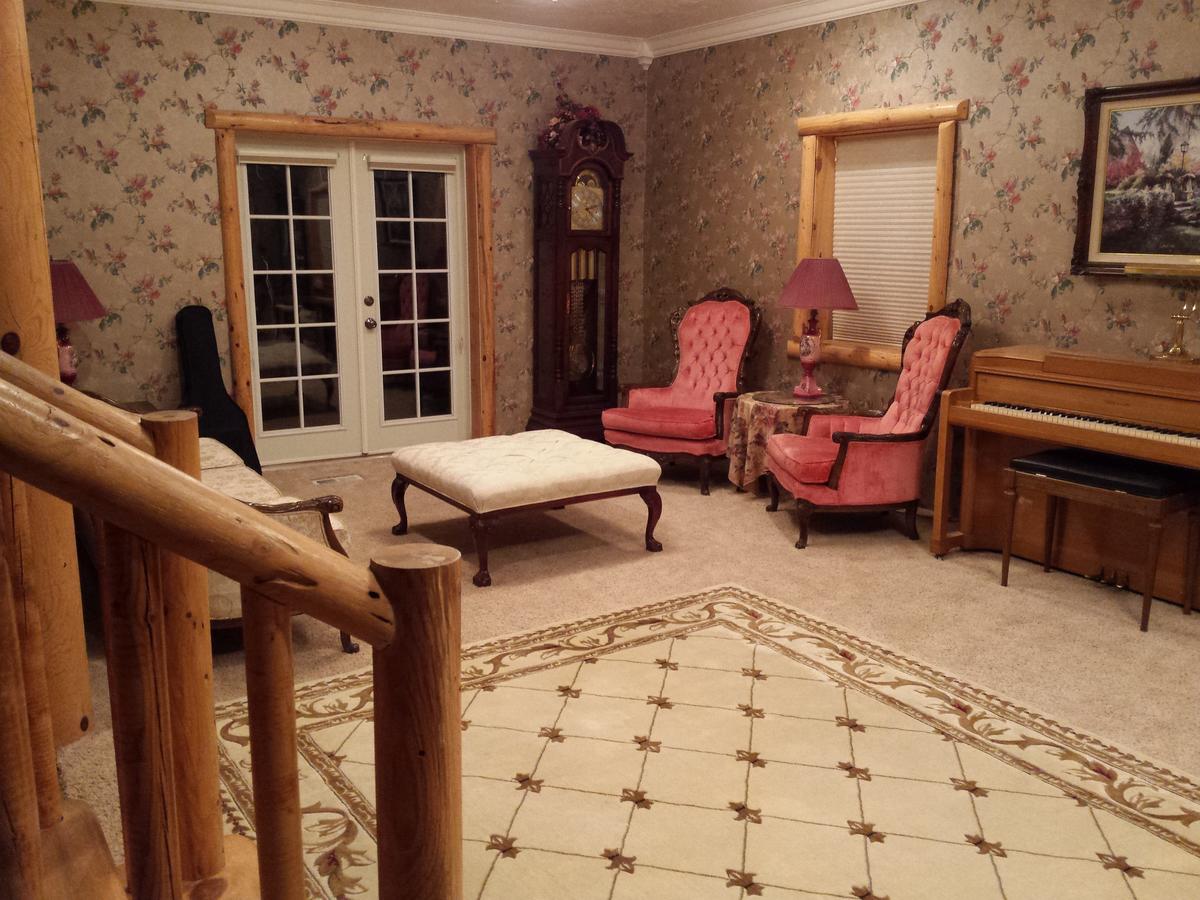 Sunlit Oasis - thumb 11