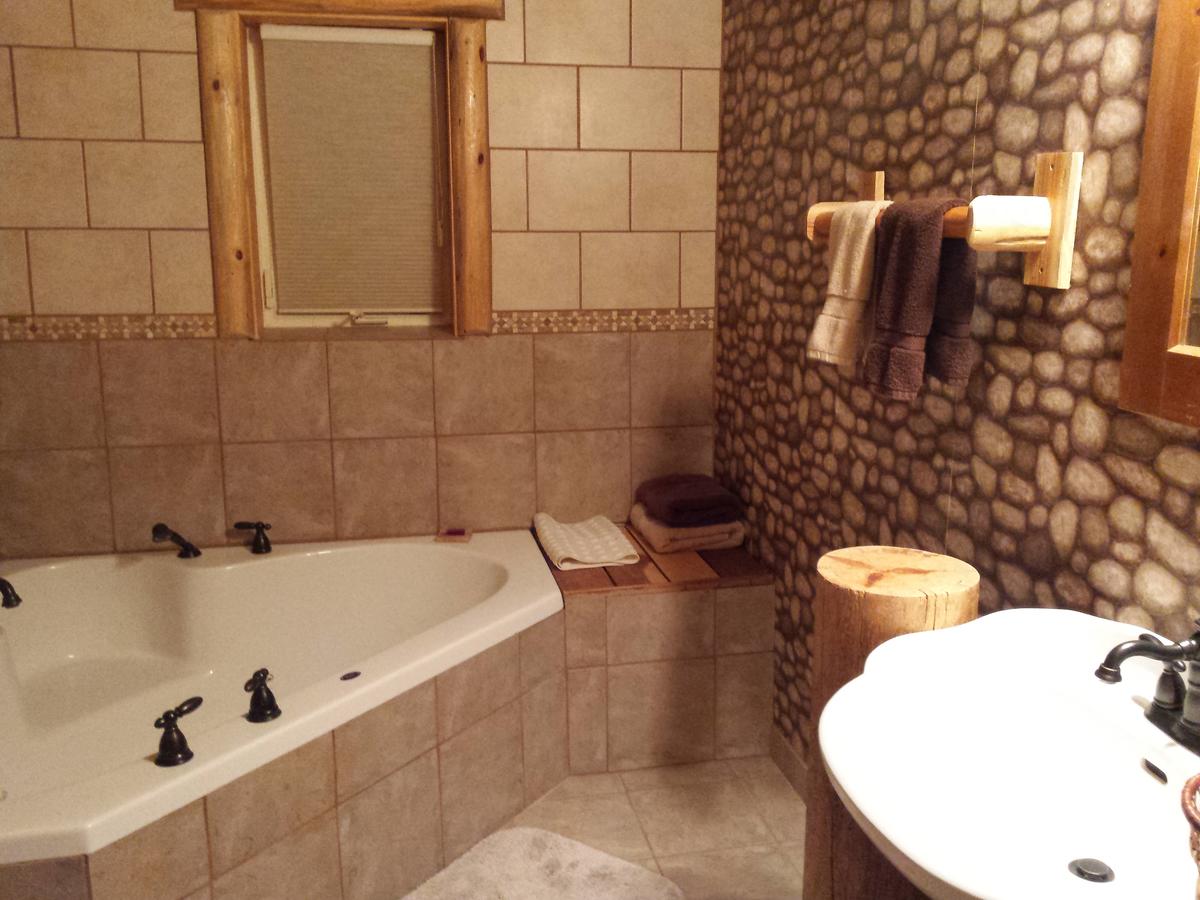 Sunlit Oasis - thumb 15