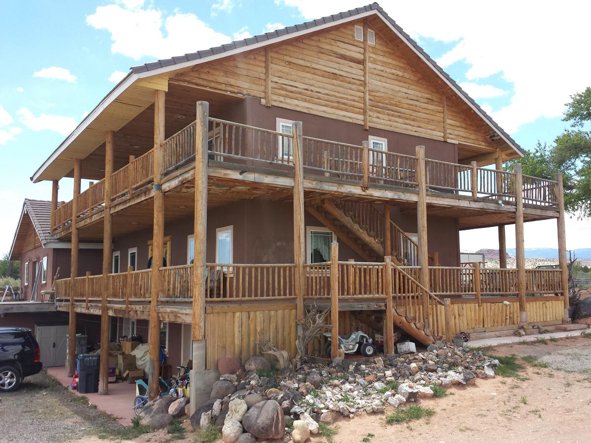 Sunlit Oasis - thumb 0