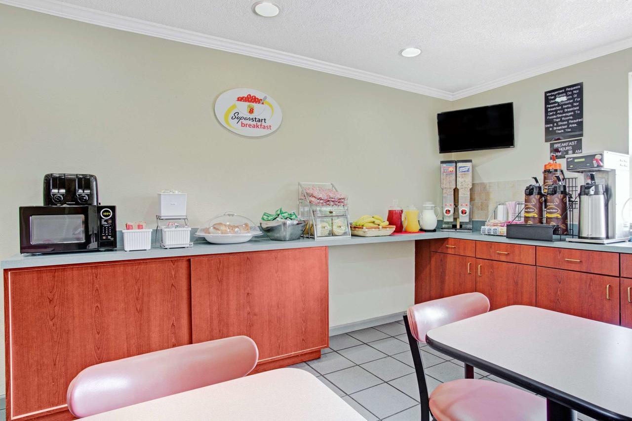 Super 8 By Wyndham Williamsburg/Historic Area - thumb 8