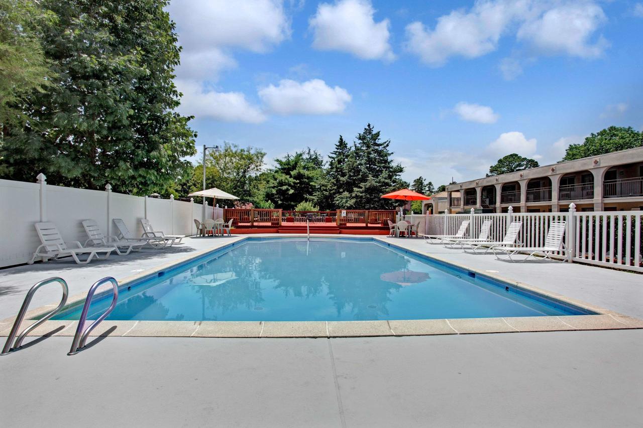 Super 8 By Wyndham Williamsburg/Historic Area - thumb 6