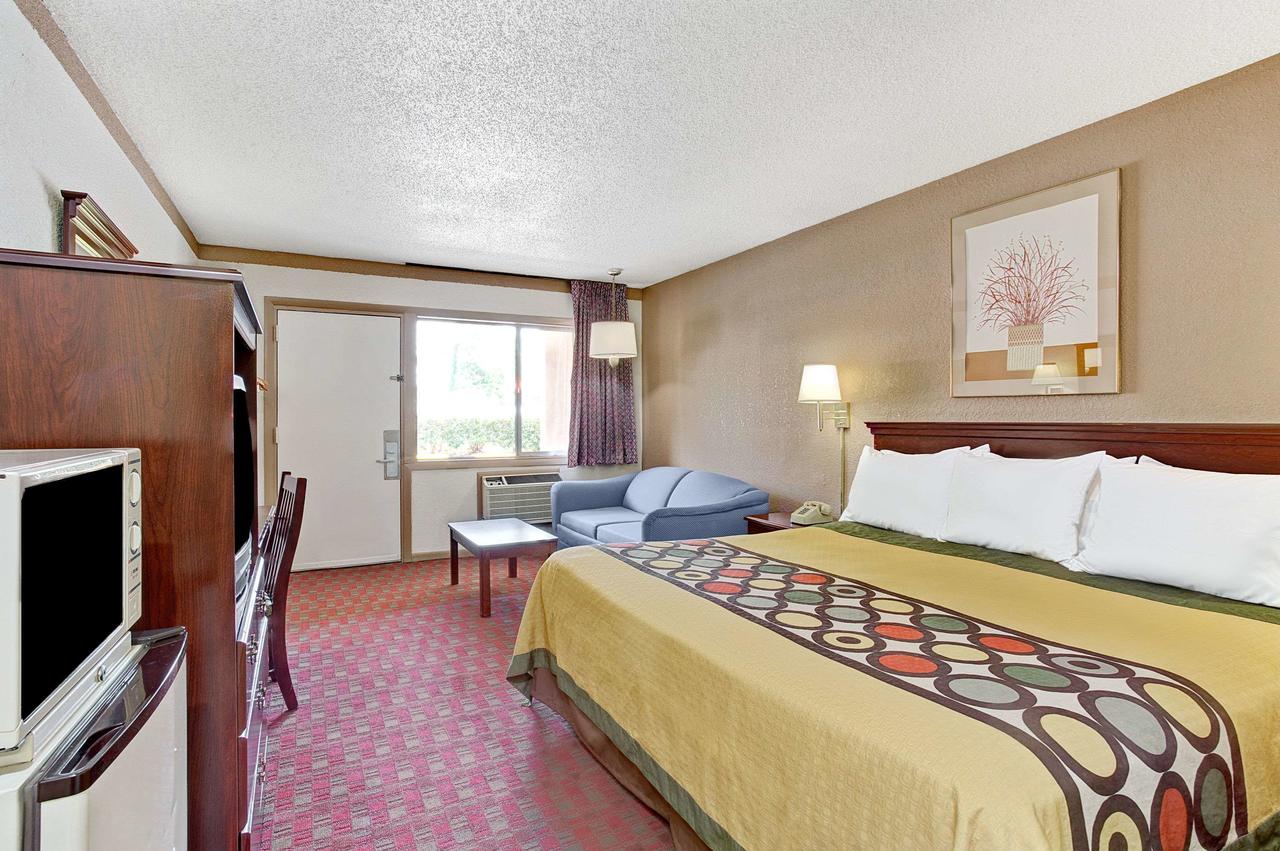 Super 8 By Wyndham Williamsburg/Historic Area - thumb 10