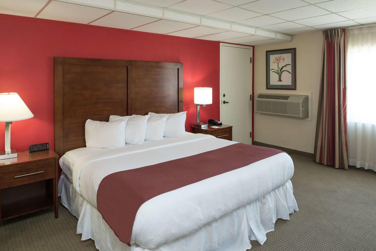 Ramada By Wyndham Downtown Spokane - thumb 29