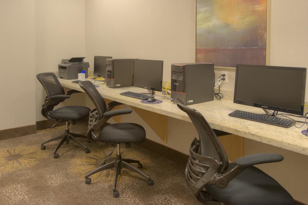 Holiday Inn Express & Suites Tacoma Downtown - thumb 19