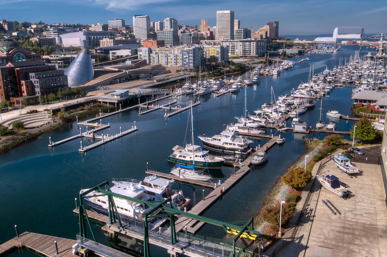 Holiday Inn Express & Suites Tacoma Downtown - thumb 4