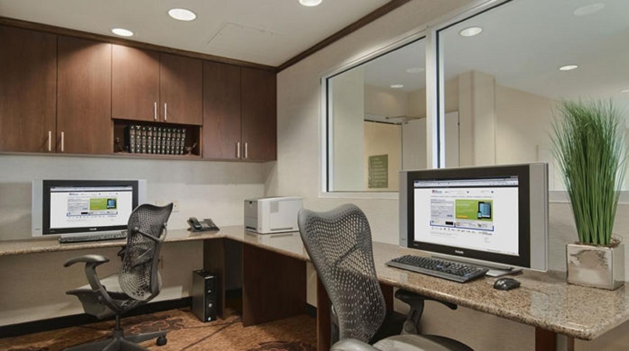 Hilton Garden Inn Seattle Airport - thumb 5